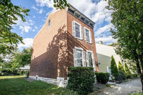 424 13th St, Covington, KY 41011-2229