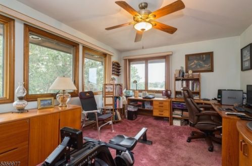 27 Lindbergh Rd, East Amwell Township NJ  08551-1509 exterior