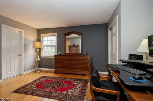 2106 Primrose Ln, Martinsville NJ  08836-2218 exterior