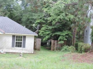 277 Panama Dr, Crestview, FL 32536-2313