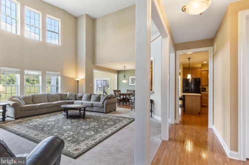 6 Nicole Ct, Swedesboro NJ  08085-3448 exterior