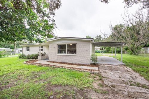 9741 Fowler Ave, Thonotosassa FL  33592-3415 exterior