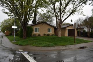 6101 Ogden Nash Way, Sacramento, CA 95842-2738