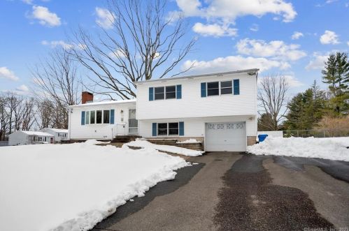 164 Hitchcock Rd, Southington, CT 06489-2214