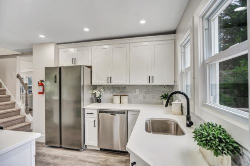 226 Davis Ave, Lacey NJ  08731-3519 exterior