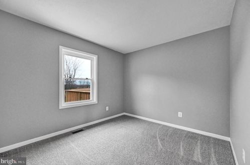 275 Georgetown Rd, Littlestown PA  17340-9757 exterior