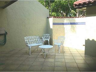 3702 Alcantara Ave, Miami, FL 33178-2344