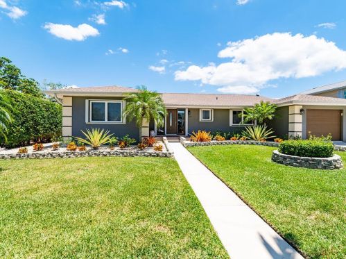 785 Willow Ct, Marco Island, FL 34145-2545