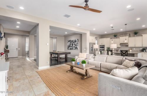 5029 Tatum Ln, Gilbert AZ  85298-0356 exterior