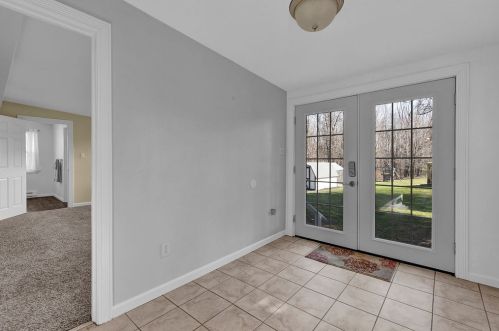 259 Concord Circle Rd, Beaver Falls PA  15010-8528 exterior