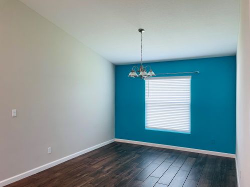 112 Ridgecrest Dr, Fort Pierce FL  34953-5449 exterior