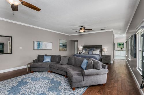 18604 Avenue Monaco, Lutz FL  33558-5316 exterior