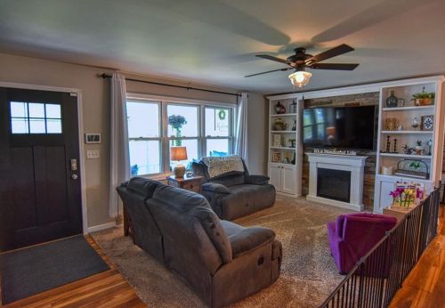 616 Kruger Ave, Cameron WI  54822-9571 exterior