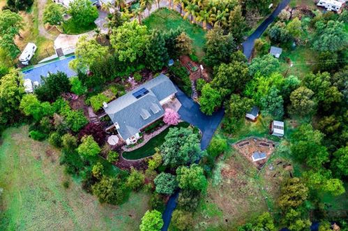 1325 Desmond Ln, Newcastle CA  95658-9683 exterior