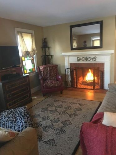 148 Chapmans Ave, Warwick, RI 02886-3016