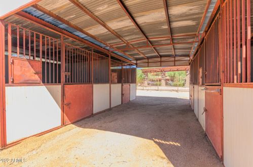 7839 Dixileta Dr, Scottsdale AZ exterior