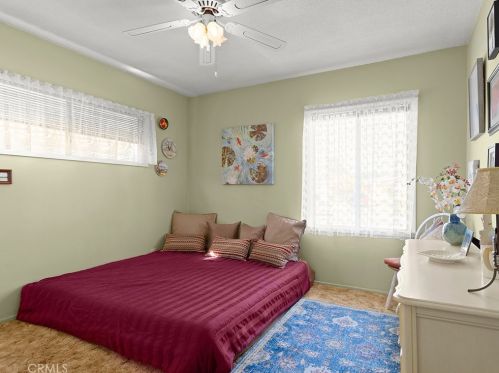 6708 Daneland St, Lakewood CA  90713-2101 exterior