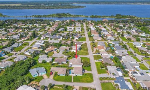 114 Imperial Hts Dr, Ormond Beach FL  32176-2348 exterior