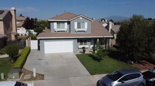 1662 Ravenswood Rd, Beaumont, CA 92223-5149