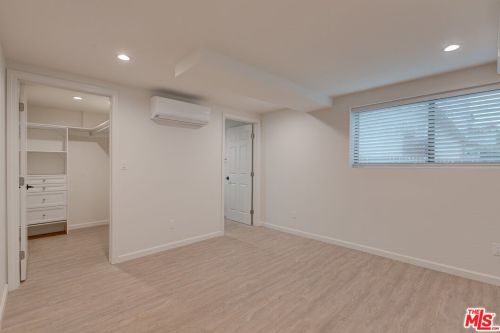 1751 Cabrillo Ave, Torrance CA  90501-3625 exterior