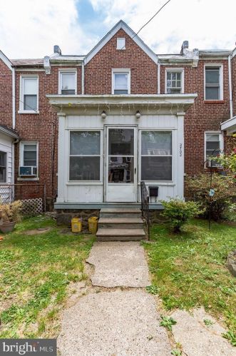 2702 Tatnall St, Wilmington, DE 19802-3528