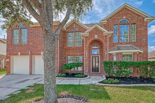 9914 Brilliant Lake Dr, Humble, TX 77396-1571