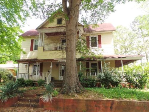 514 Robinson St, Gaffney SC  29340-2419 exterior