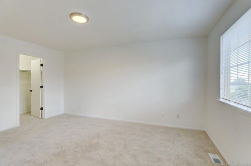 5637 Winnipeg St, Denver CO  80015-6535 exterior