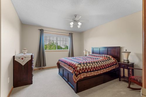 641 19th Pl, Spectacle Lake MN  55008-9324 exterior