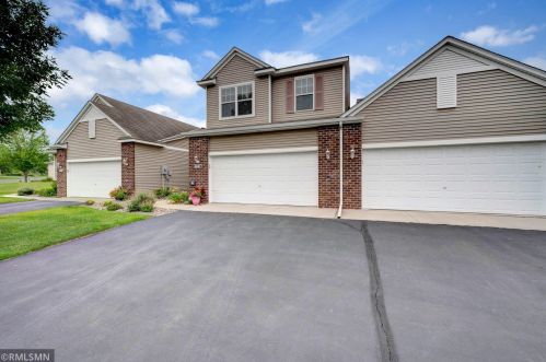 4647 Bloomberg Ln, South Saint Paul, MN 55076-1164