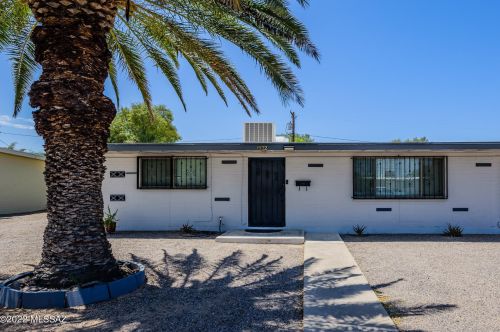 1522 Nevada Dr, Tucson, AZ 85706-1431
