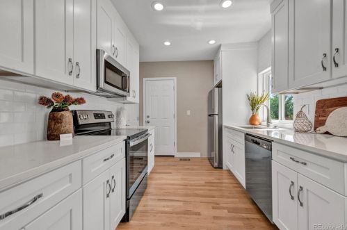 670 Olive St, Denver CO  80220-5521 exterior