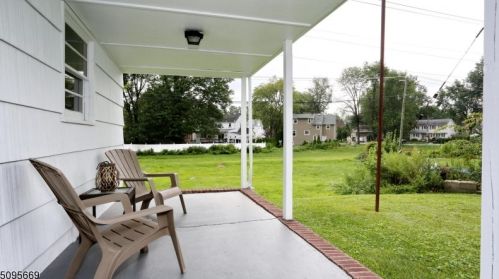 77 Bryant Ave, Bloomfield NJ  07003-5403 exterior