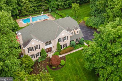 1625 Grasshopper Ln, Prospectville, PA 19002-1914
