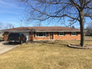 200 Meadow Ln, Walbridge, OH 43465-1204