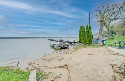 7407 136th Ln, Cedar Lake IN  46303-9192 exterior