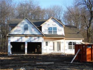 405 3 Mile Run Rd, Sellersville, PA 18960-1928