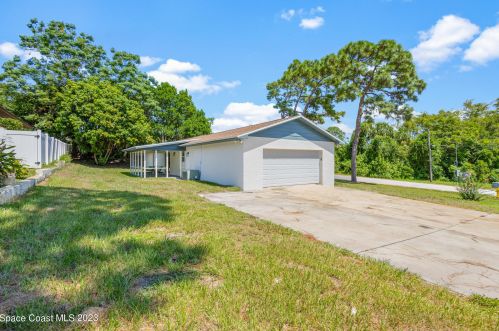 2540 Nottingham St, Titusville, FL 32796-3720