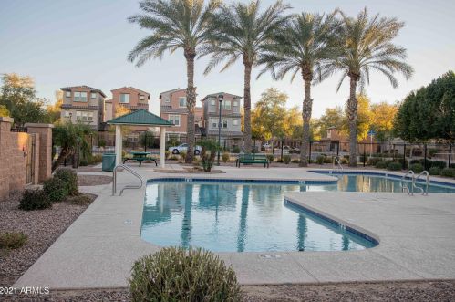 7752 Bonitos Dr, Phoenix AZ  85035-5076 exterior