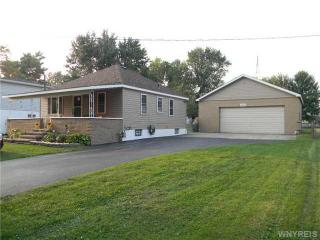 4244 Highland Pkwy, Buffalo, NY 14219-2926