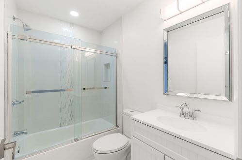 1750 Seacrest Blvd, Boynton Beach FL  33435-2245 exterior