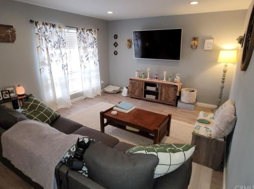 2903 Avenue, Lancaster, CA