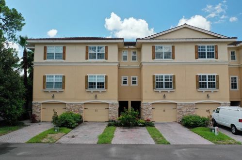 5036 Herring Ct, New Port Richey, FL 34652-3473