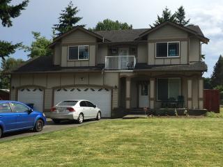 4819 166th St, Seattle, WA 98188-3234