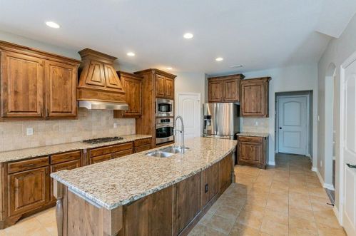7124 Goodnight Ranch Rd, Fort Worth, TX 76182-3391
