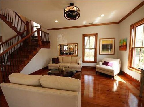 410 King St, Mount Pleasant SC  29464-5311 exterior