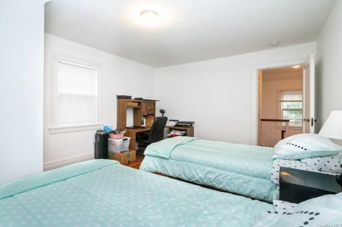 15 Fenimore Rd, New Rochelle NY  10804-2103 exterior