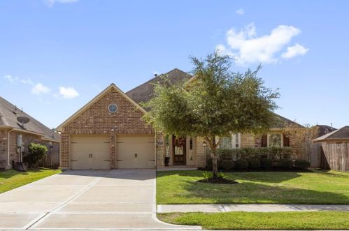 5416 Banner Ln, Richmond, TX 77471-6413