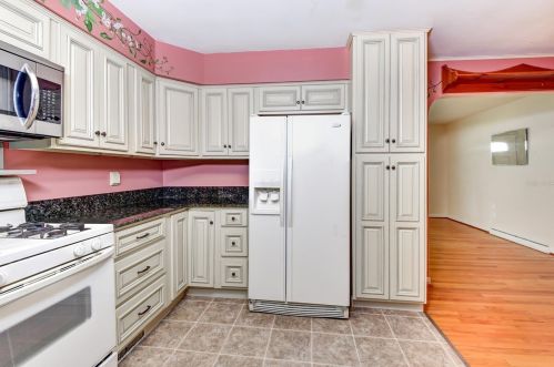 2704 Oak Rd, Deland FL  32720-2024 exterior