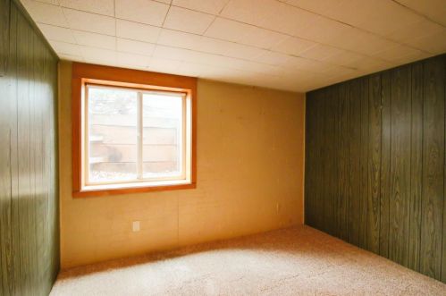 1005 14th St, Willmar MN  56201-2928 exterior